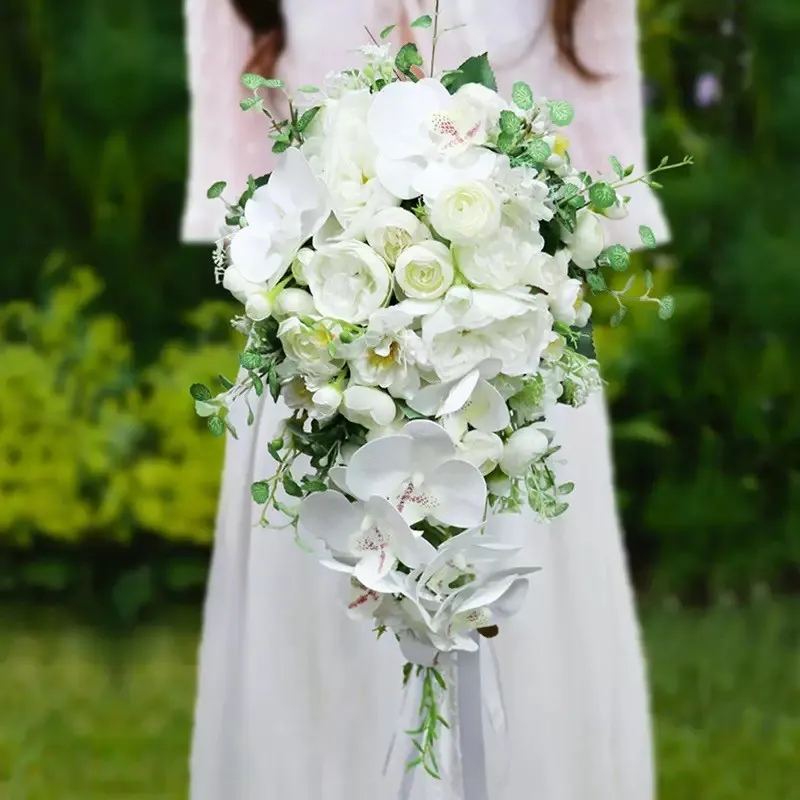 Green & Alba Cascading Sponsaeque FLOS
